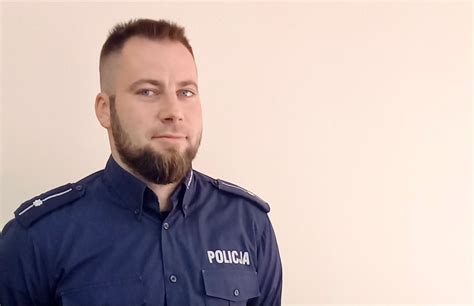 Kraksa w Zdradzie gmina Puck Stracił panowanie nad samochodem i