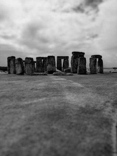 30+ Stonehenge In Black White Stock Photos, Pictures & Royalty-Free ...