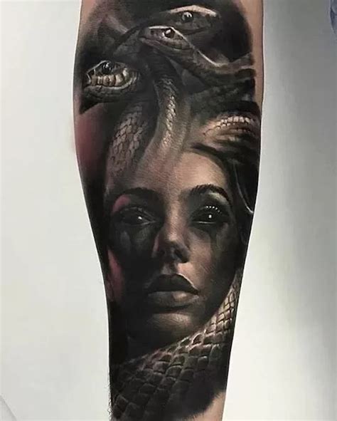 Medusa Portrait Tattoo Tattoogoto