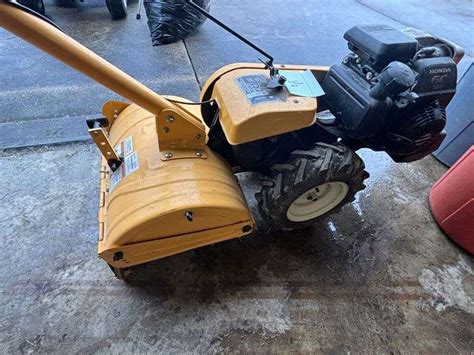 Cub Cadet RT 65 Rear Tine Tiller With A Honda Engine Bonnigson