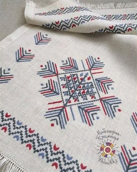 Pin by Vildan Yalcindag Demirci on kanaviçe Bargello patterns