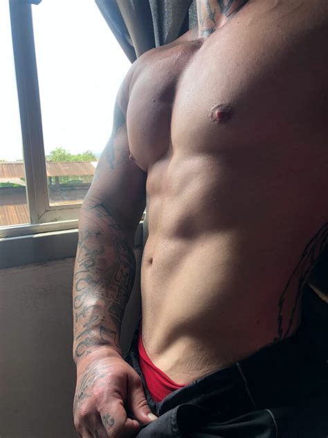 Arthur Fenix Nude Todo Pelado Em Fotos Excitantes Xvideos Gay