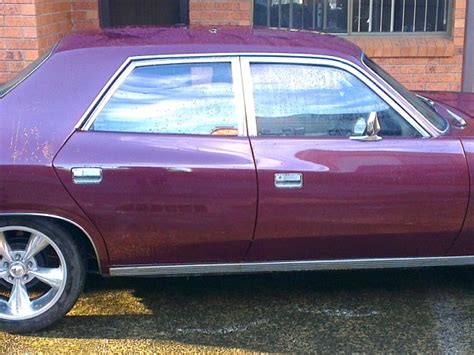 1974 Chrysler Valiant Regal VJHemi Shannons Club