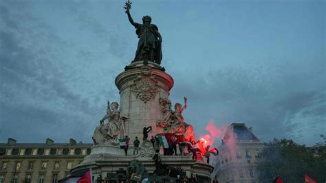 En Images Une Importante Manifestation Propalestinienne à Paris Tva