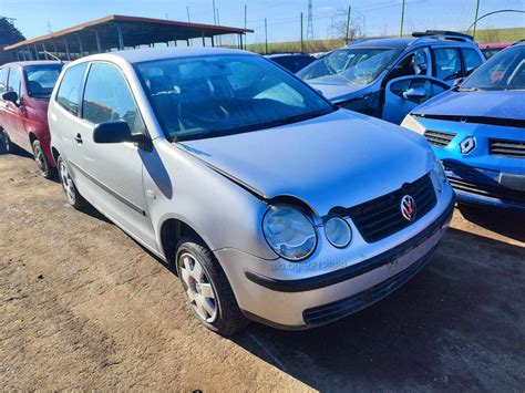 Фолксваген Поло 1.2 на части VW Polo 1.2 54 к.с. Хечбек Бензин 2003 год ...