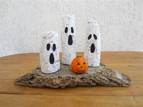 Mini Primitive Wood Ghosts Halloween Decoration Driftwood Spooky