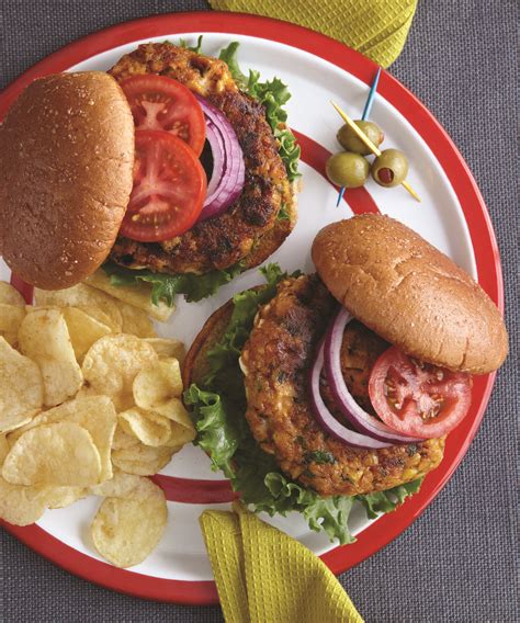 Southwestern Pumpkin Burgers Recipe | Old Farmer's Almanac