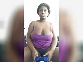 She Dont Give A Fuck ShesFreaky