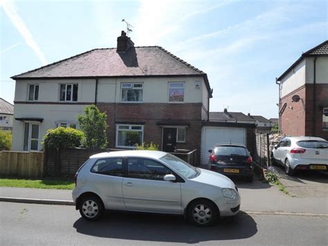 Farfield Avenue Farsley 3 Bed Semi Detached House For Sale £260 000