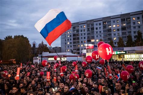 Митинги 7 октября: число участников, города, первые аресты, фото и ...