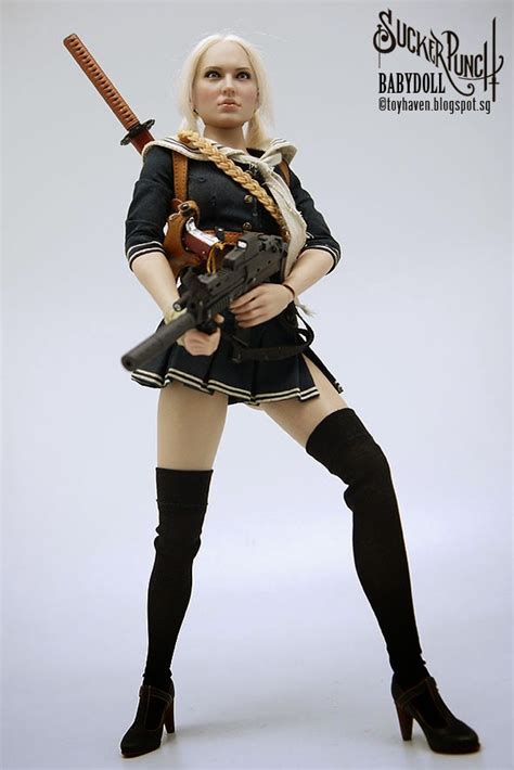 Toyhaven Hot Toys Sucker Punch Th Scale Babydoll Emily Browning Cm Female Figure Review Ii