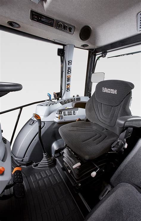 Tractores Valtra Compactos Fiables E Inteligentes