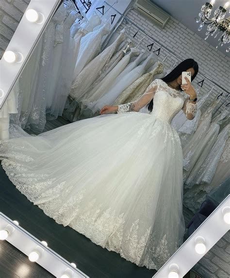 👗 “Barbie” - наша культовая безупречная классика несмотря на свою ...