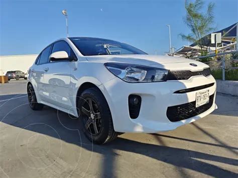 Kia Rio Sedan L Aut Usado Color Blanco Glaciar Precio