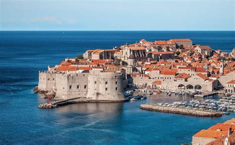 Old City Walls Dubrovnik A Traveler S Guide Pin Adventures