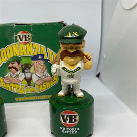 David Boon And Ian Bothan Victoria Bitters Memorabilia B26s