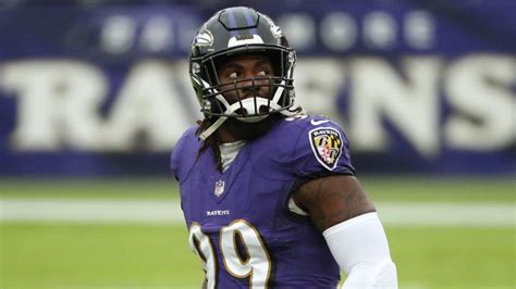 Ravens' Matt Judon Issues Apology for Striking Referee