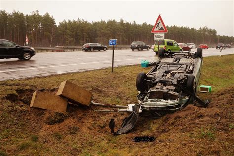 Reportnet24 De Kremmen Schwerer Unfall Im Dreieck Havelland Auto