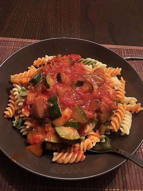 Pasta Mit Auberginen Zucchini Sugo Von Cha Cha Chefkoch Zucchini