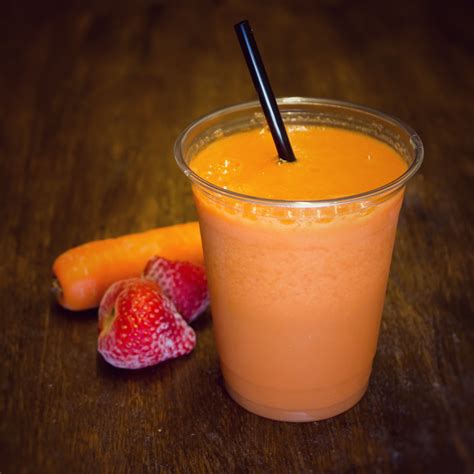 STRAWBERRY SENSATION – Falafel Xpress