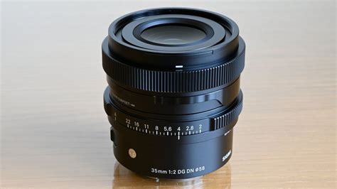 Sigma 35mm F2 DG DN Contemporary Review Trendradars Latest