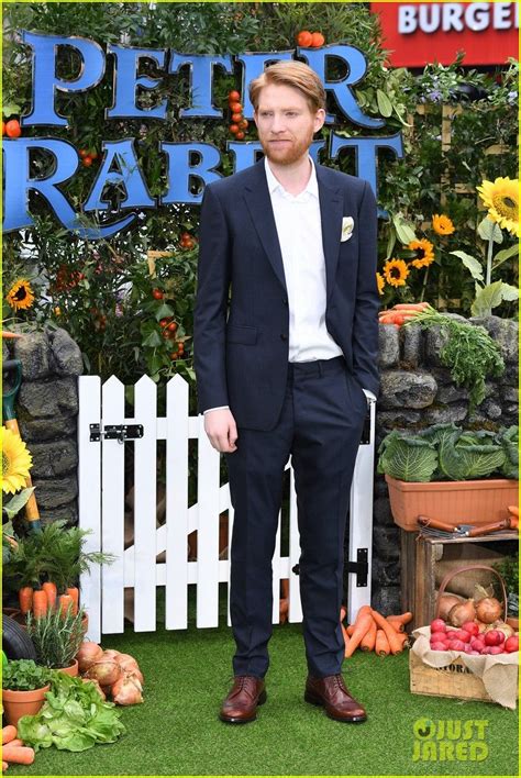 Peter Rabbit Netflix Cast Uk - Pet Spare