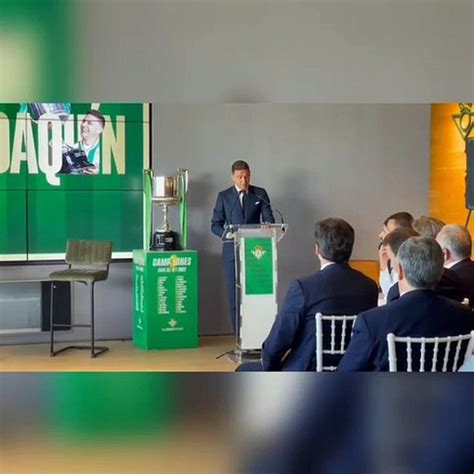 El emocionante discurso de Joaquín en una despedida del Betis bañada