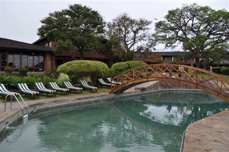 LAKE MANYARA WILDLIFE LODGE