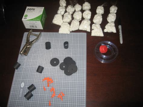 Paisley Walls Marshmallow Snowman Hot Chocolate Gift