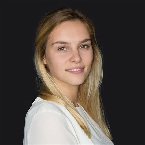 Julia Krasnoperova - Digitale Transformation in der Informations- und ...