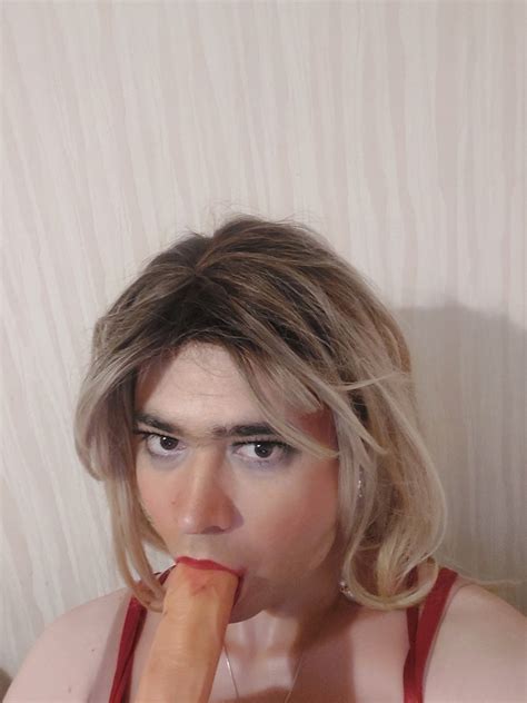 Sissy Sucks Dildo Photo 1 AShemaletube