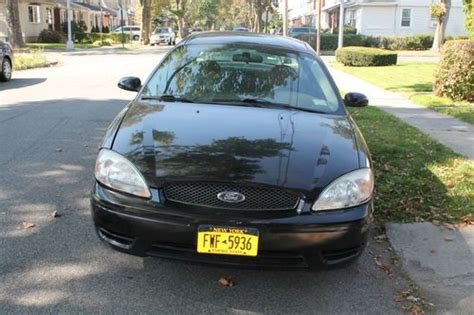 Purchase Used 2004 Ford Taurus Se Sedan 4 Door 3 0l In Forest Hills New York United States