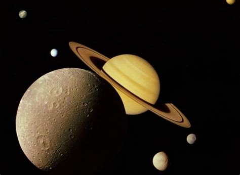 Cuantas Lunas Tiene Saturno Descubre El Sorprendente N Mero De