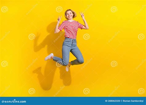 Full Body Photo Of Carefree Excited Lady Jumping Demonstrate V Sign