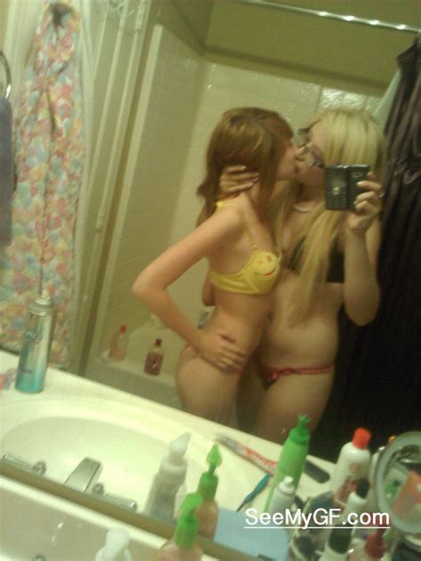 SeeMyGF Real Submitted Amateur Girlfriend Pictures And Videos Couples Fucking