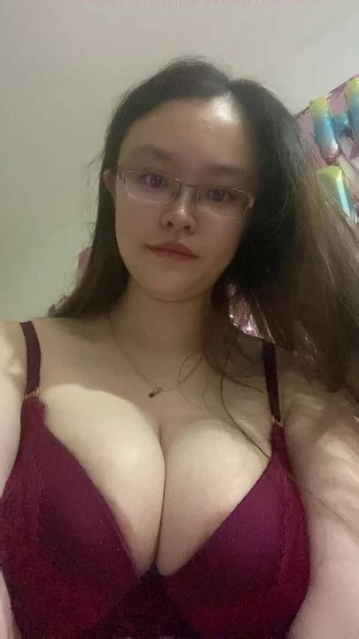 Free Asian Big Natural Tits Porn Videos XHamster