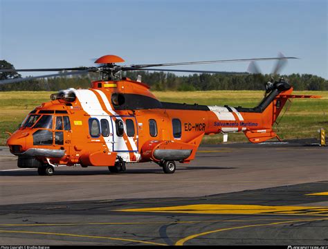 Ec Mcr Salvamento Maritimo Eurocopter Ec Lp Super Puma Photo By