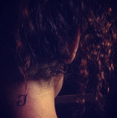 Jordin Sparks Gets “J” Neck Tat; Is It for Jason Derulo?- PopStarTats