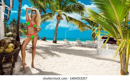 Beautiful Sexy Tanned Woman Colorful Bikini Stock Photo 1404353357 Shutterstock