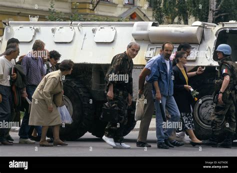 Un bosnia sniper hi-res stock photography and images - Alamy