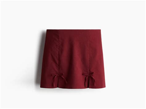 Burgundy I Capi E Gli Accessori Nel Colore Pi Trendy Dell Autunno