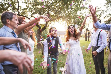 Últimas tendencias en vestidos de novia 2022 Tu Experto Textil