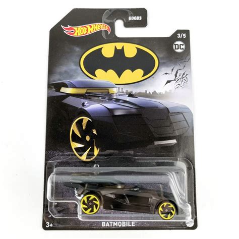 Машинка Hot Wheels коллекционная оригинал Batmobile Batman series chariot plane Alloy model