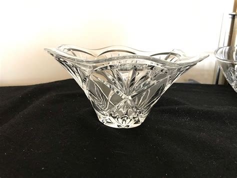 Beautiful Marquis By Waterford 8 Crystal Fruit Bowl Perfect For Summer