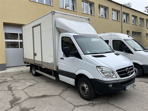 Bus Dostawczy Kontener Winda Mercedes Sprinter Wypo Yczalnia