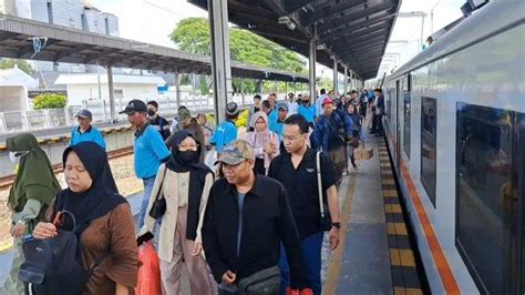 Lonjakan Penumpang Kereta Api Masih Tinggi Di H 6 Lebaran Daop 3