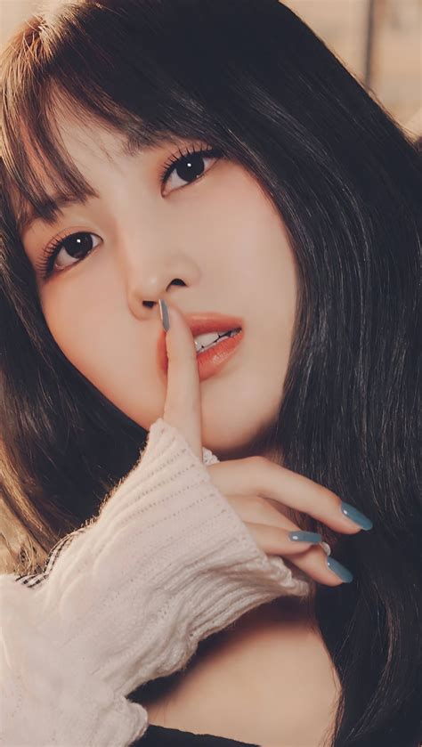 Momo TWICE Seasons Greetings 2023 Fondo de pantalla 4k HD ID:11283