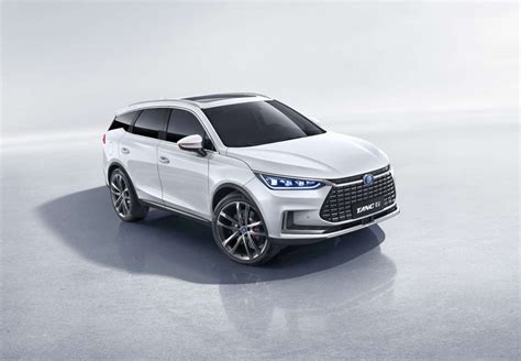 Byd Tang Le Suv Lectrique Venu De Chine D Barque En Europe