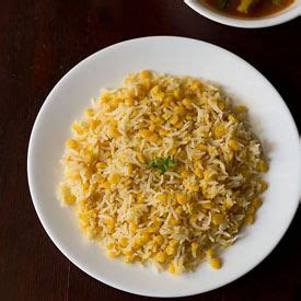 A Simple And Flavorful Traditional Punjabi Khichdi Recipe Made From