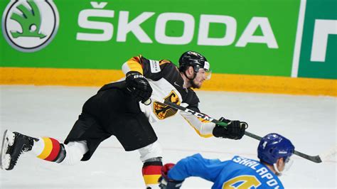 WM Held im Anflug Adler Mannheim an Tom Kühnhackl interessiert